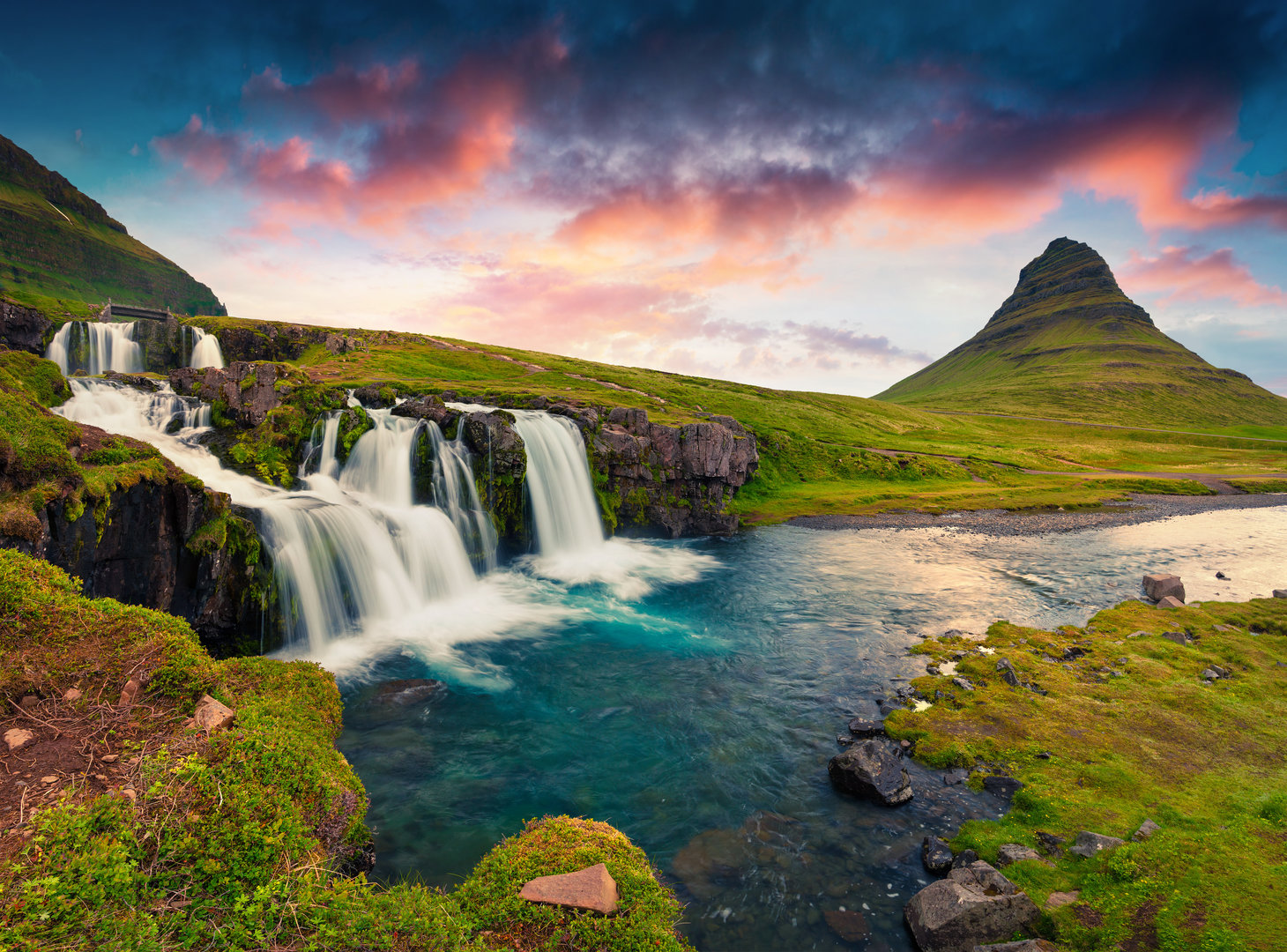Top 7 Most Beautiful Waterfalls on Earth to be visited